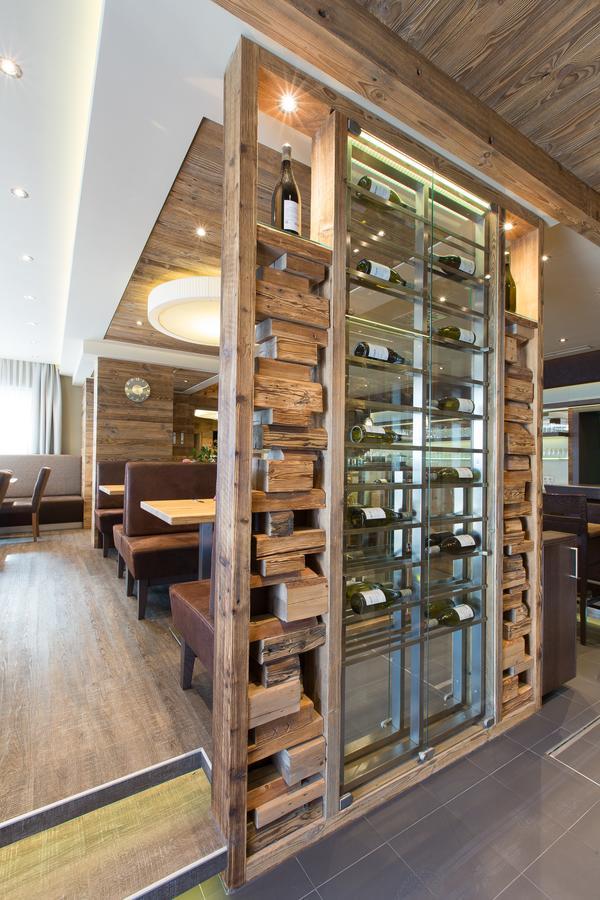 Hotel-Restaurant Schweinberger Stetten Buitenkant foto
