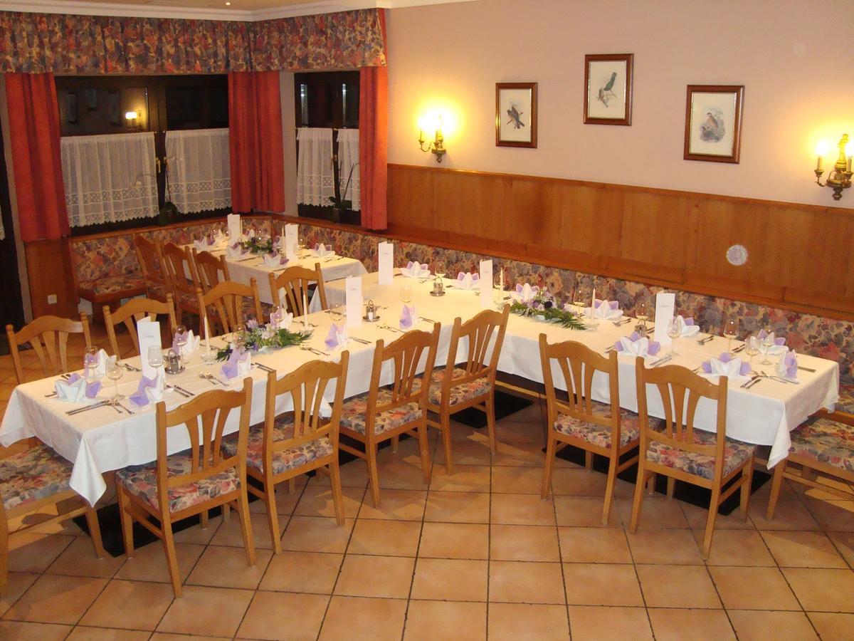 Hotel-Restaurant Schweinberger Stetten Buitenkant foto